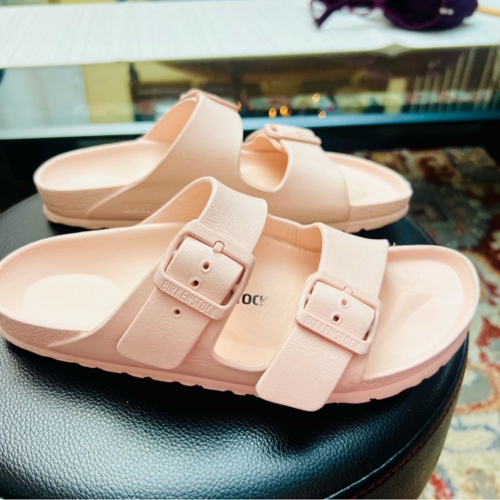 Birkenstock Arizona Light Pink Slides, size 37/7 - Picture 7 of 8